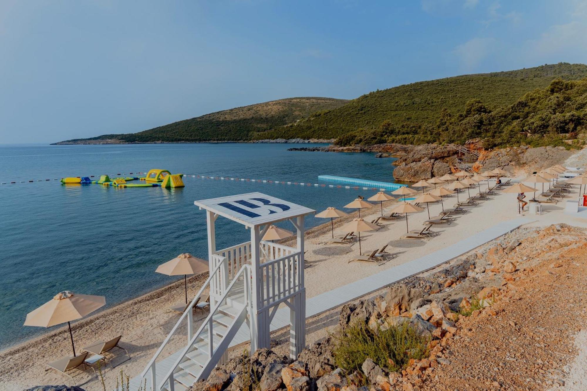 Lustica Bay Garden Apartment, * Тиват